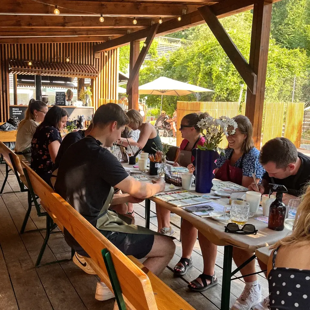 Kreativní firemní teambuilding – akvarel